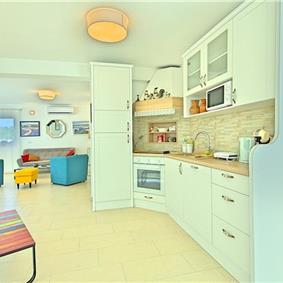 4 bedroom villa with pool near Sveti Lovrec, sleeps 8